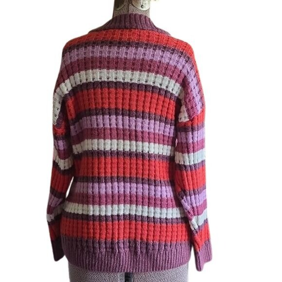 SO Striped Turtleneck Sweater, M - Picture 7 of 13